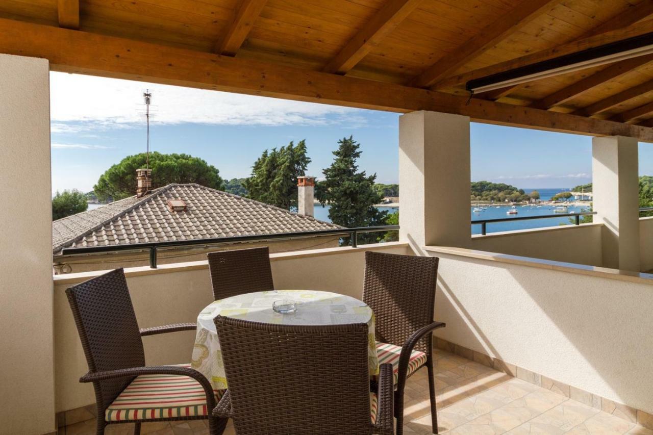 Apartments Tonka Near Beach And Sea Pula Bagian luar foto